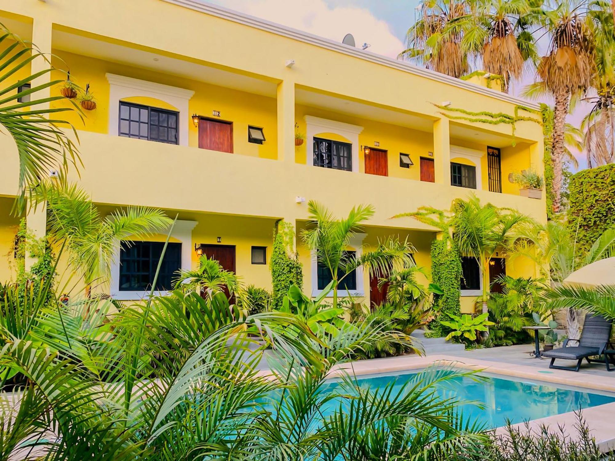 Gallo Azul Hotel, En El Corazon De Тодос-Сантос Экстерьер фото