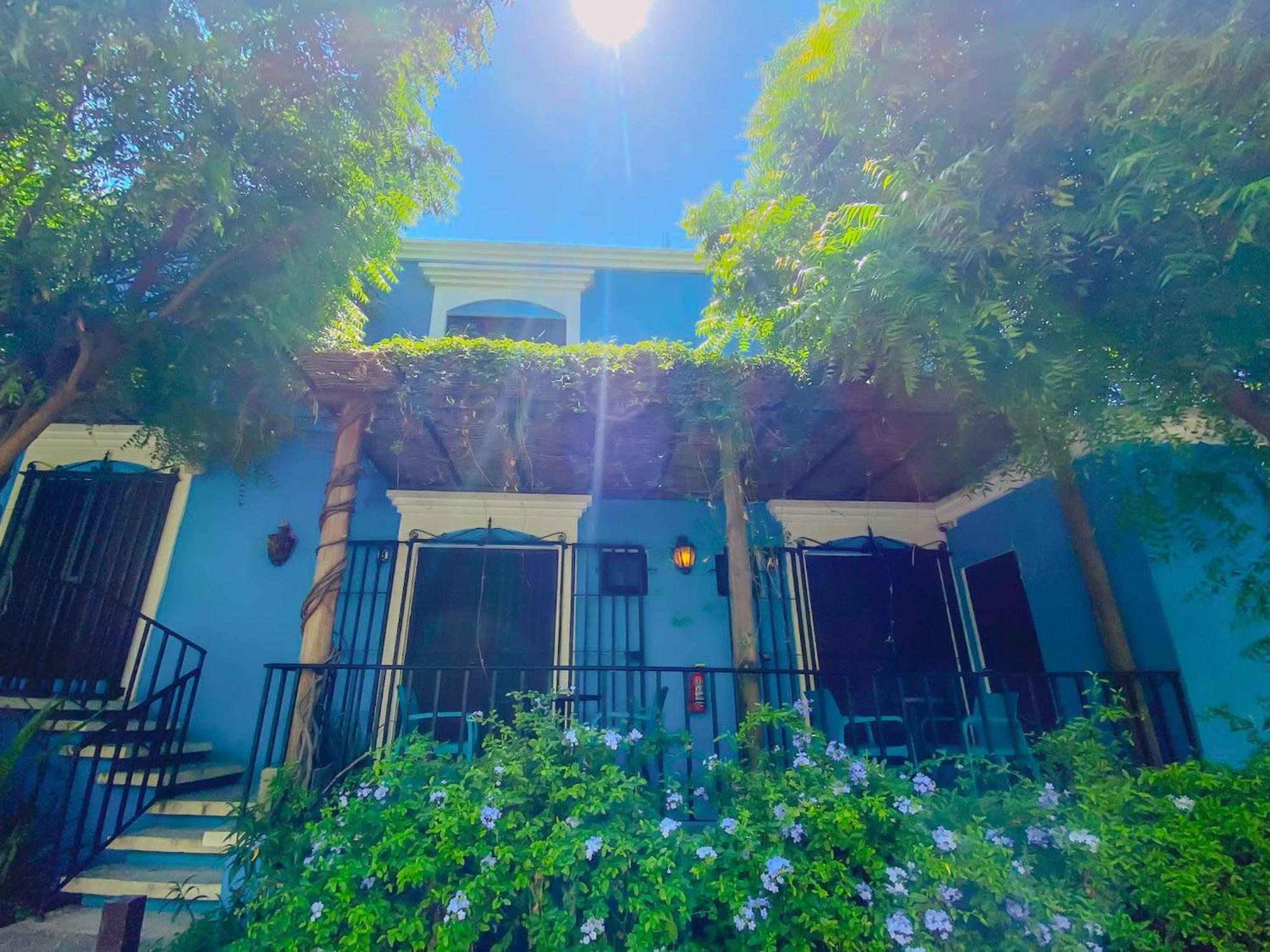 Gallo Azul Hotel, En El Corazon De Тодос-Сантос Экстерьер фото