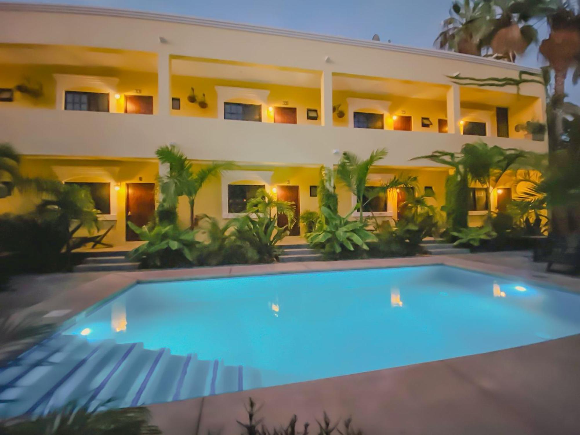Gallo Azul Hotel, En El Corazon De Тодос-Сантос Экстерьер фото